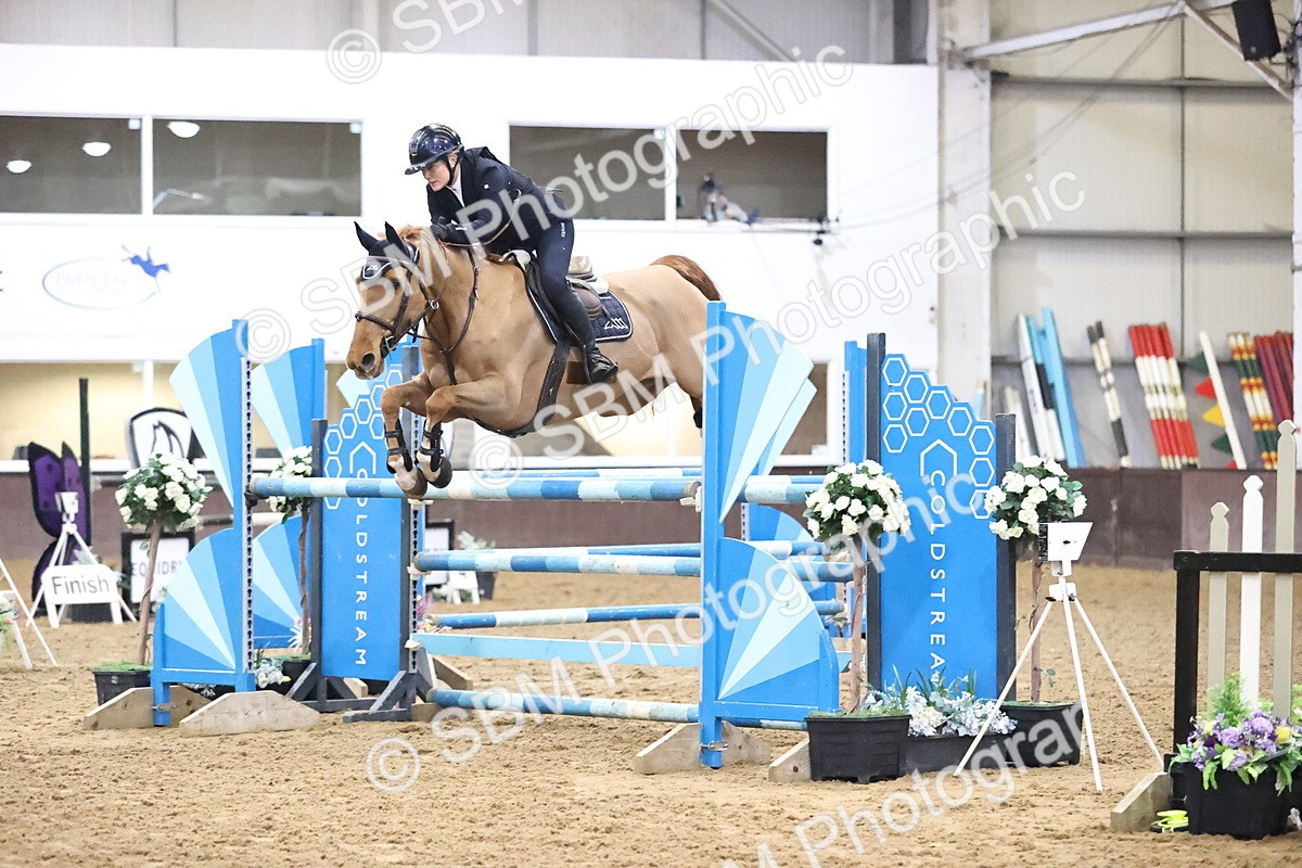 SBM_002250 - Class 11 - Senior Foxhunter - 1.20m