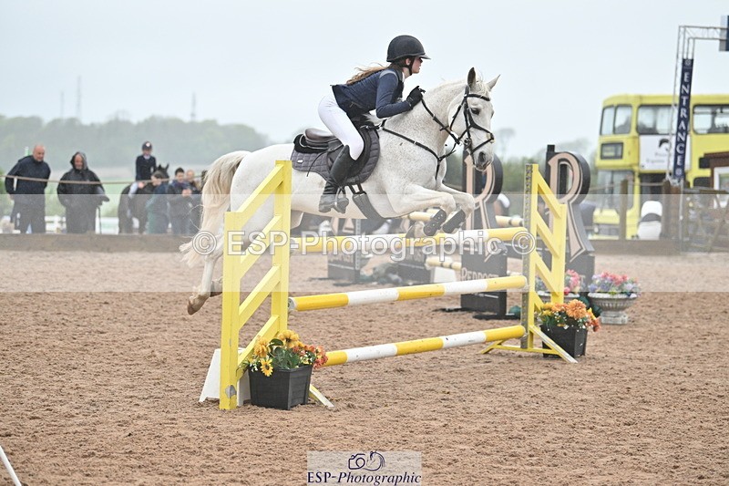 240505A-131540-05554 - Cls 5 Pony Foxhunter & 1.10m Open