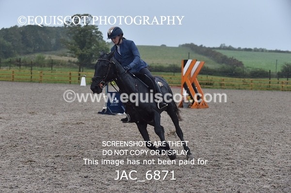 JAC_6871 - CLASS 20 SUN Junior 1.20m Open (Inc 148cm Restricted Open