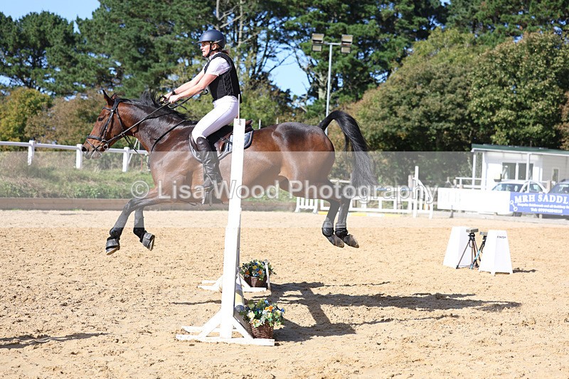 3E7A5134 - Class 9: 80cm Senior