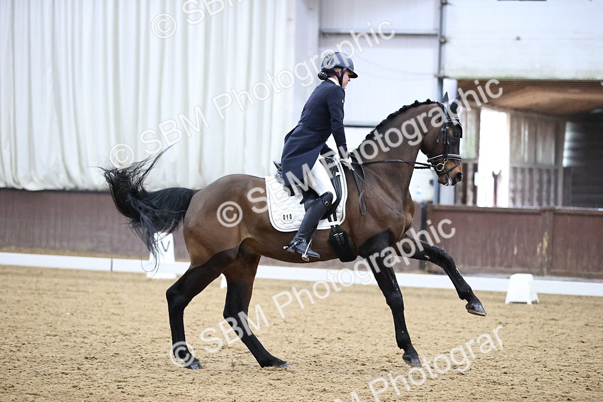 SBM_001353 - Class 21 -23 - FEI INT1-GP-Junior-Junior fsm