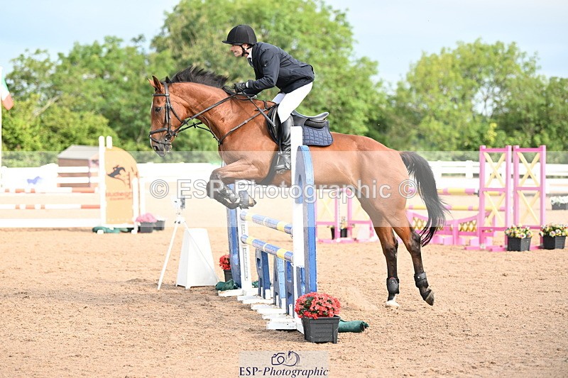 240802A-090943-03320 - Cls 21 A&B Brit Nov & 90cm Open