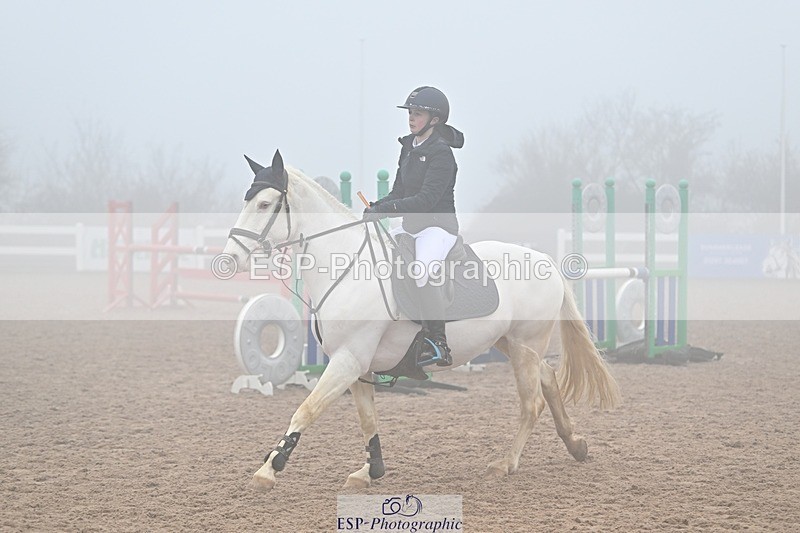 250208-122950-00584 - Cls 9 Pony Newcomers and 1m