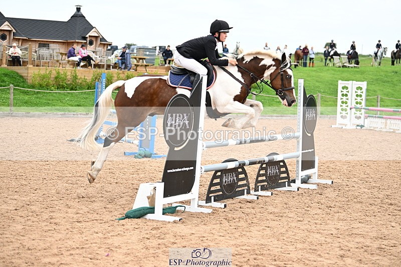 240907A-131051-01899 - Cls 3 Pony Medium Team 80cm & 90cm