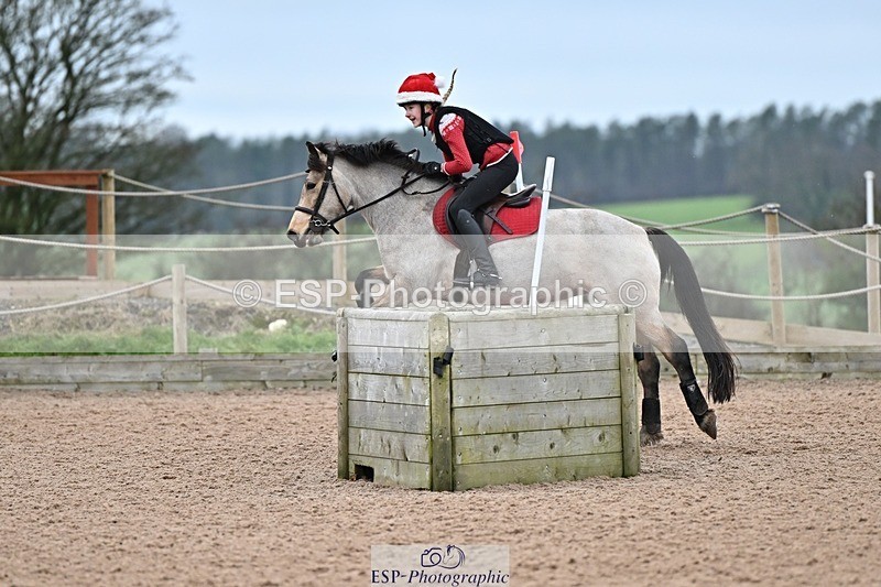 241215-100650-00174 - 70cm