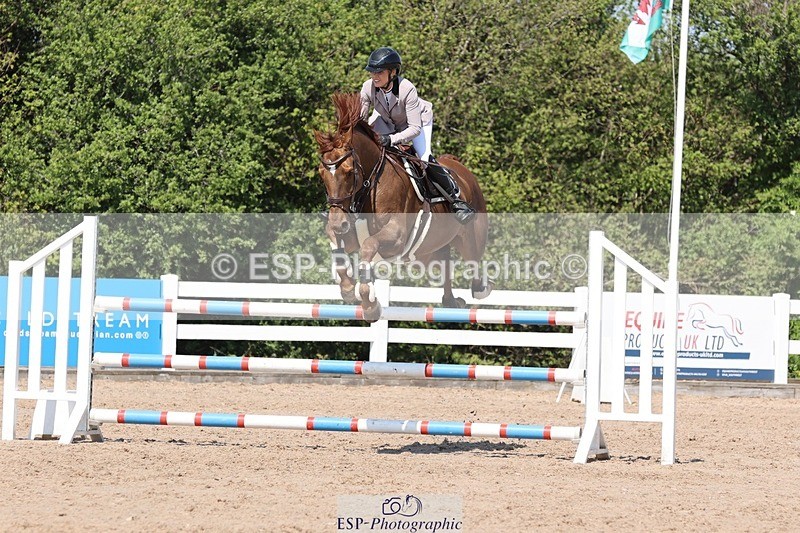 250509-113804-06400 - Cls 19 Snr Discovery and 1m Open