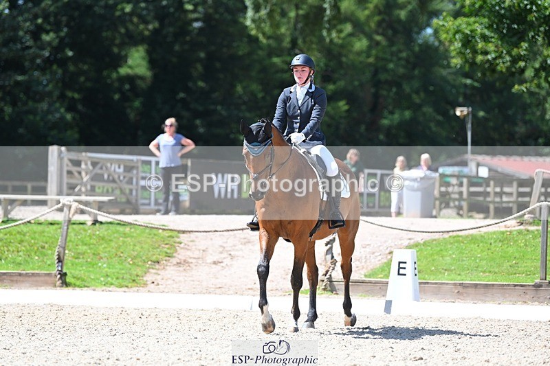 230811-124329-01373 - Cls 4 Adv Medium Silver