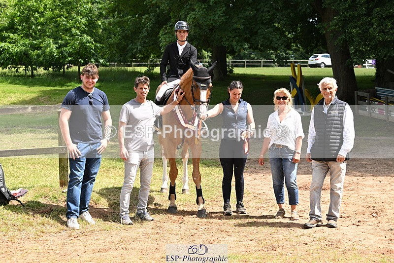 250615A-140815-11230 - Cls 38 Snr 1m40 GP