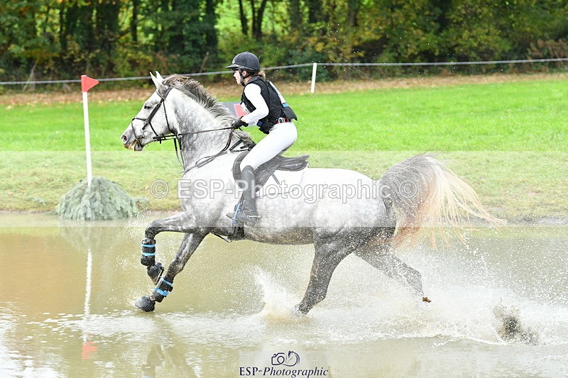 251025A-110552-17612 - E-382-Yasmin.Meredith