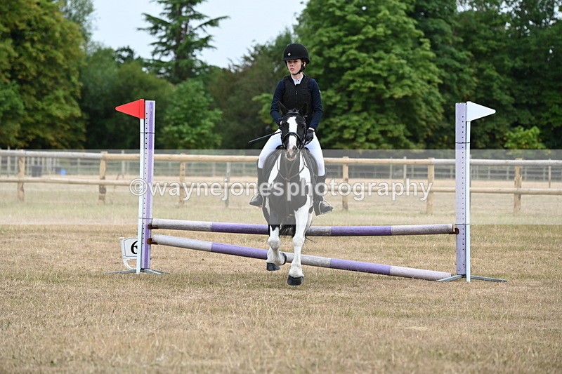 WJ6_0123 - Class 13 Novice Jumping 60cm