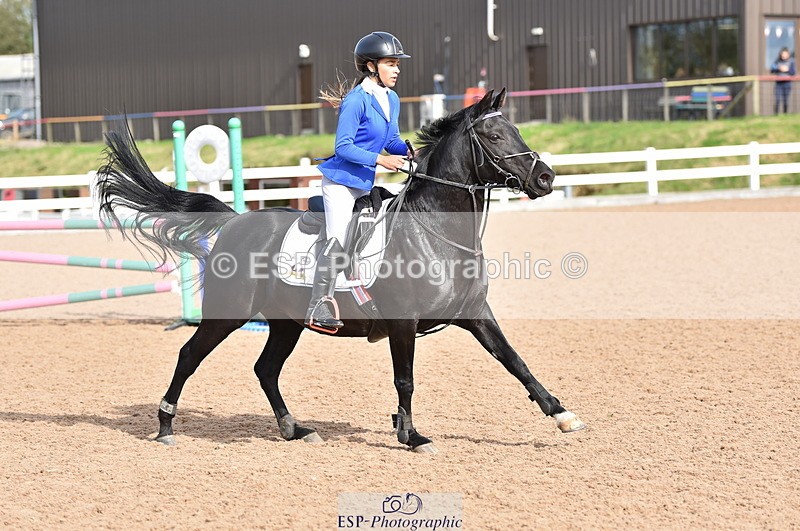 231015A-131448-08259 - Cls 25 95cm Amateur Q 2nd R