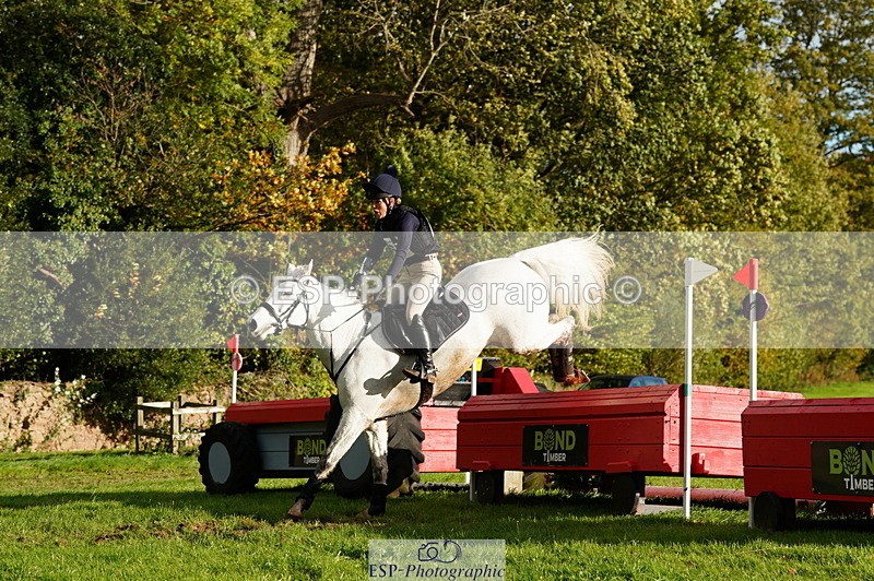 251025A-152446-21586 - G-565-Katie.Maddox