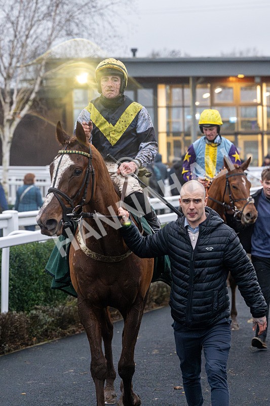 210126-Race 7-Nightflyer-5140 - Race 7