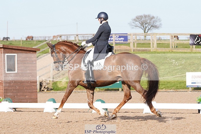 250404-170200-07861 - 141-Tyla.Schou-Dennis.DeNiro