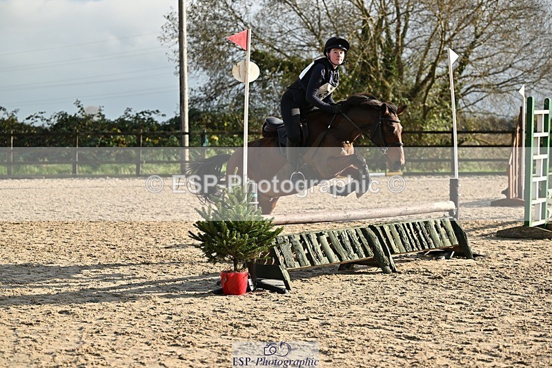 241110-132535-00831 - 60-65cm Arena Eventing