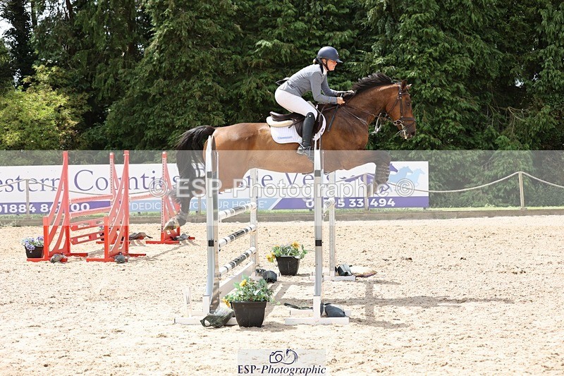 240711-120626-26563 - Cls 121 1.10m Open