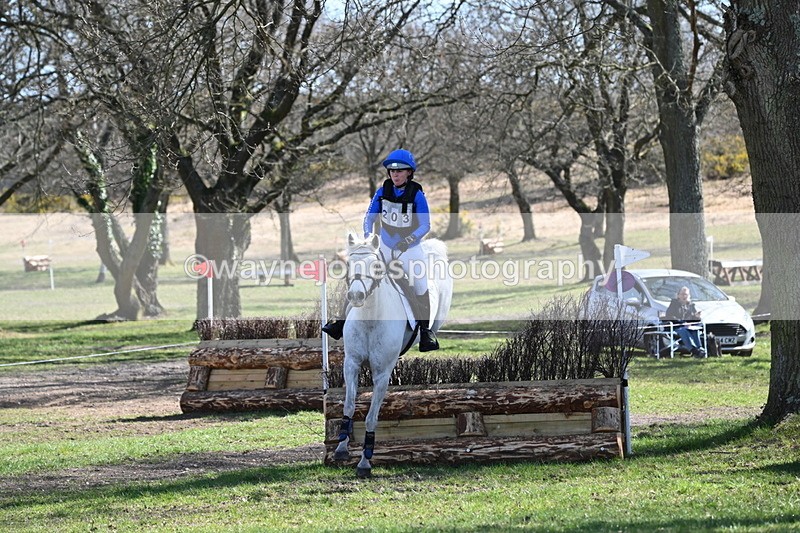 WJ6_2641 - Time 11:00 to 11:24