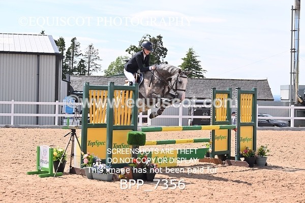 BPP_7356 - CLASS 14 FRI Nupafeeds Senior Dicovery/1m open
