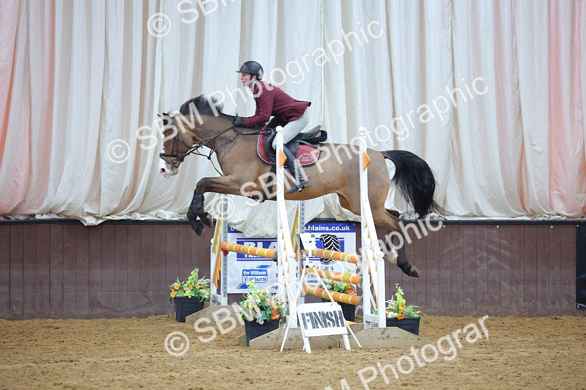 SBM_007338 - Class 19 - Equissage Pulse Senior British Novice/ 90cm Open - First Round (0.90m)
