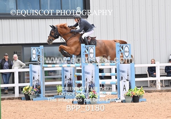 BPP_0180 - CLASS 25 SUN HOYS Redpost Equestrian Senior Foxhunter Second Round