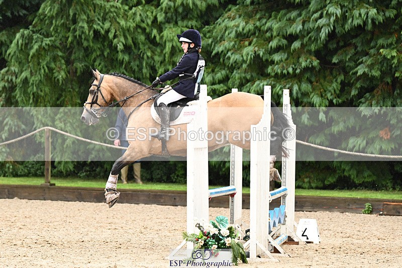 240824X-100804-23528 - 70cm Round 2 9.30 to 10.30