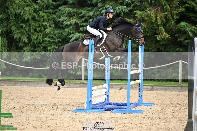 240818-141422-04830 - Cls 11B Snr 1.10m Open