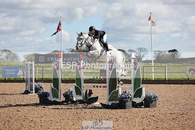 240419A-155237-08998 - Cls 10, 2 Star Big Tour 145cm  15.45 to 16.35 break