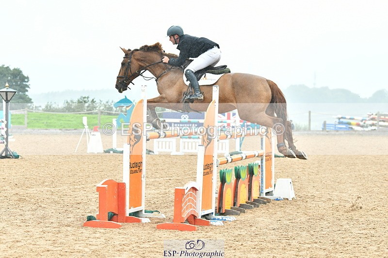 230805A-123831-00483 - Cls 3 Snr Foxhunter & 1.20m Open