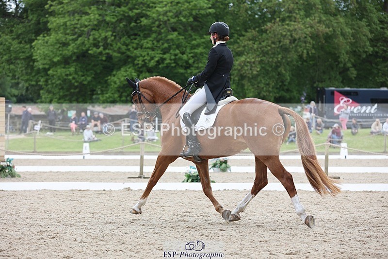 240524-154740-09979 - 367-CROSSTOWN_FINTANS_LAST-Catherine_Burrell