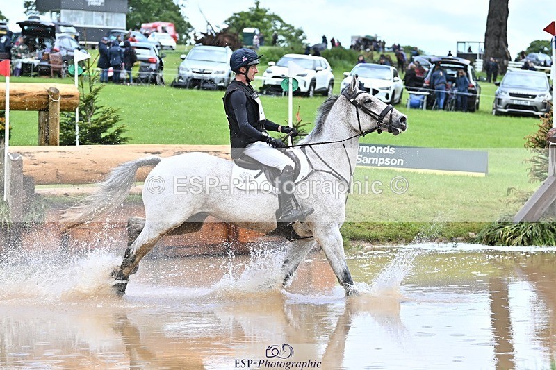 240526-132642-22864 - 421-ASK_FOR_MANCHIER-Tom_Jackson