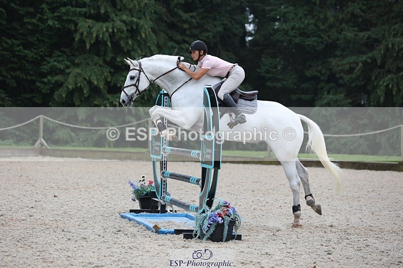 230908-182916-03785 - Cls 9 Snr Newcomers & 1.10m Open