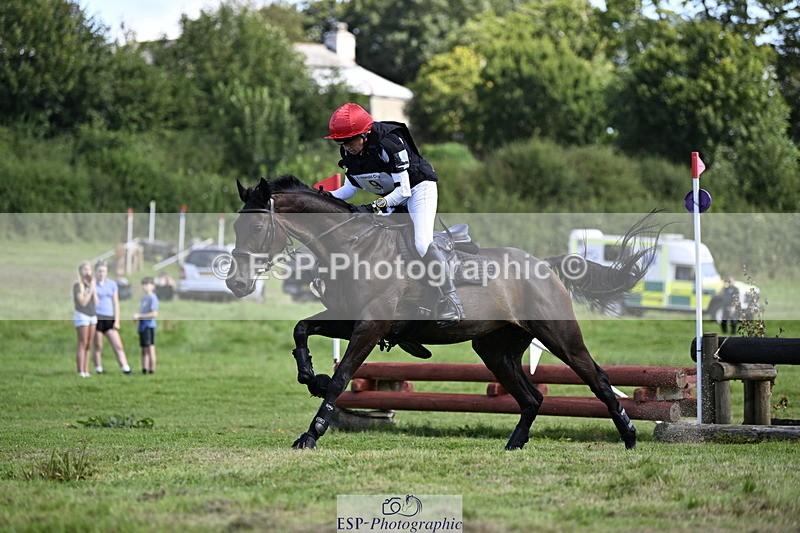 240811A-110421-01316 - 009-