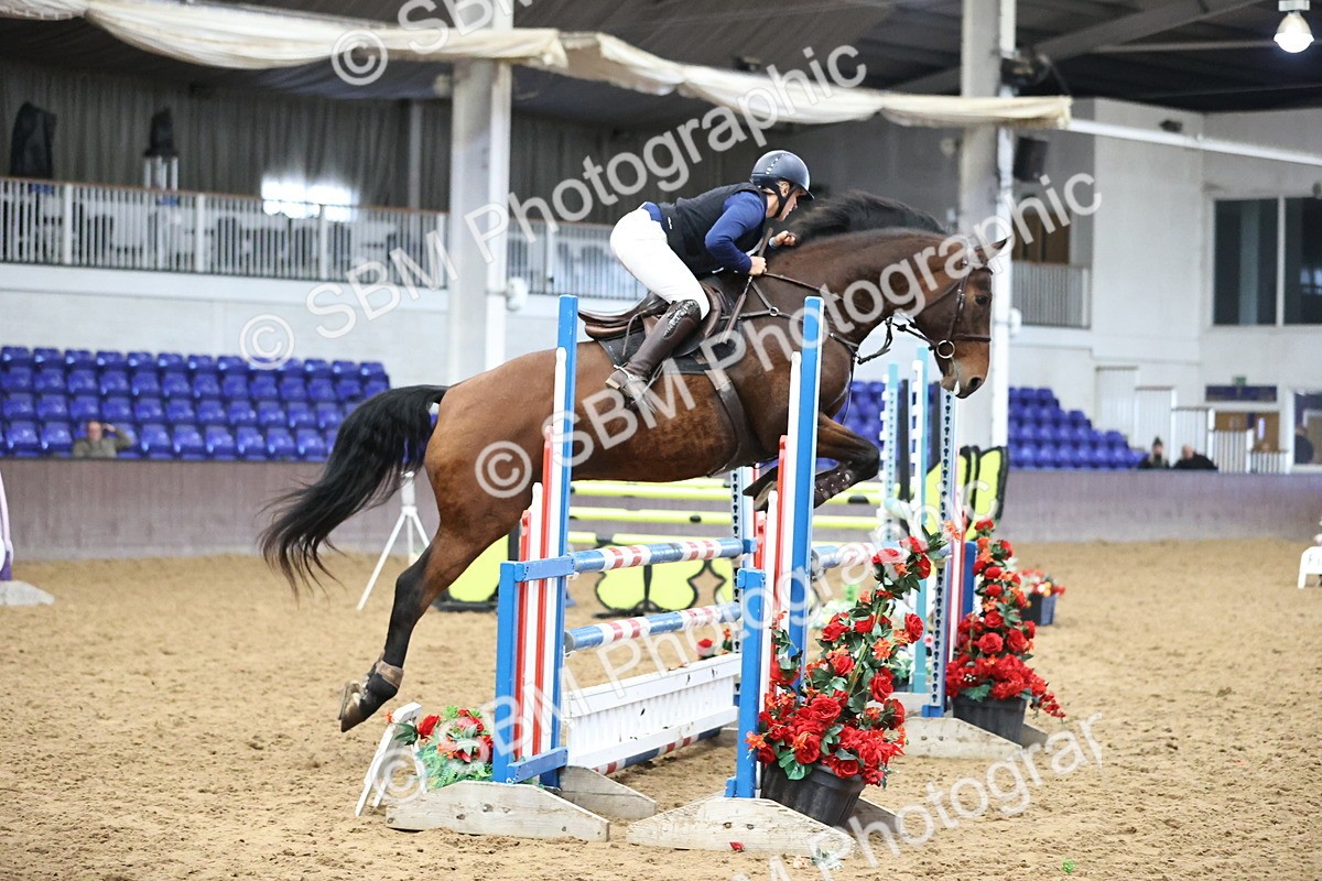 SBM_003336 - Class 11 - Senior Newcomers 1.10m