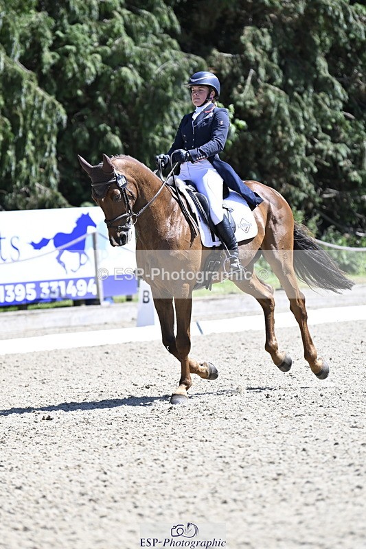 250522A-150508-03774 - D-402-Isabelle.Cook-CYMOON.F.Z