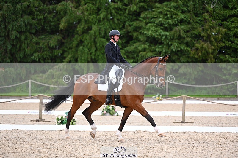 240524-165306-10870 - 547-BWE_NEWTON_DE_JASPER-Adam_Harvey