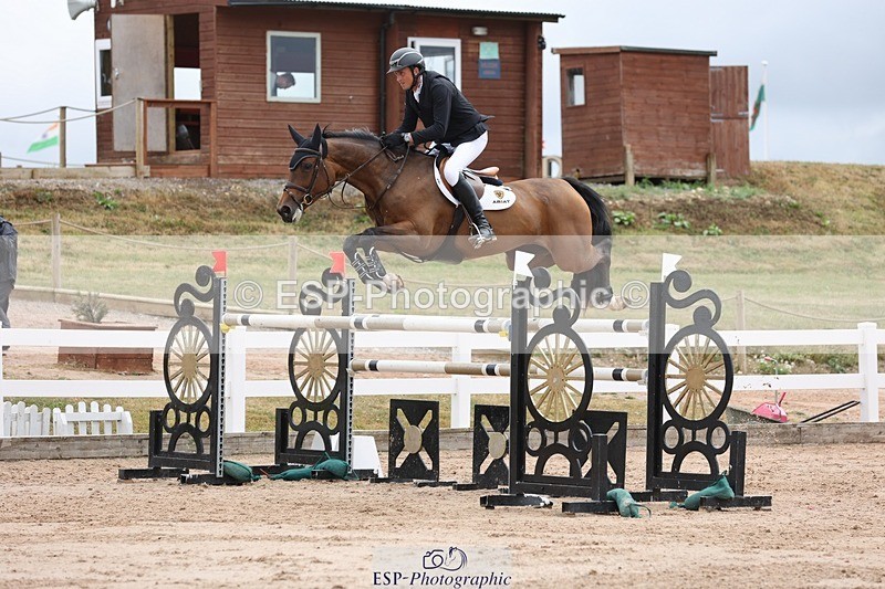 250717-133506-05442 - Cls 1, 3 Star Small Tour Start to Break