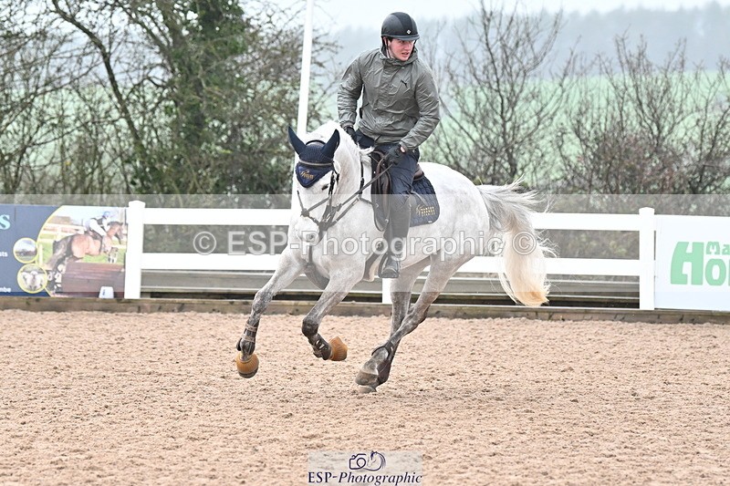 240225A-121030-05128 - Cls 21 Newcomers and 1.10m Open