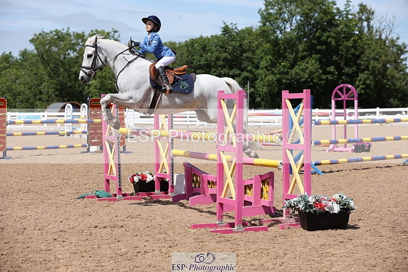 240629A-142707-06855 - Cls 19 Foxhunter and 1.10m Open
