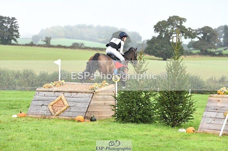 231020-101627-05891 - 007-JEWEL-Charlotte.Cooke-XC