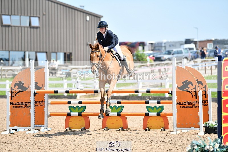 240512A-115702-18010 - Cls 40 Discovery Second Round Jump Off and Pres