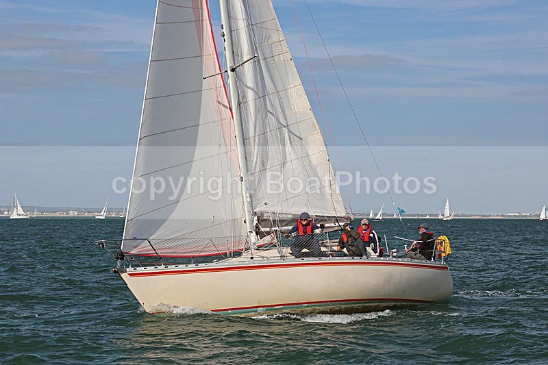 150627 FIREFLY GBR9311R WT7A1727 - ROUND THE ISLAND RACE - SATURDAY 27th JUNE 2015
