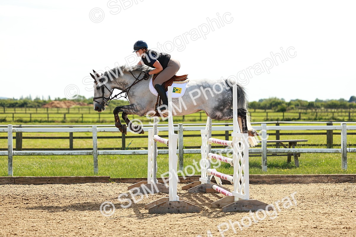 SBM_002605 - Class 4 - Senior Newcomers - 1.10m