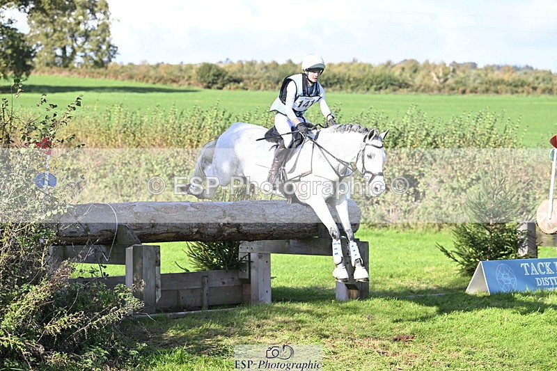 251024A-125203-11295 - B-141-Erin.Neale