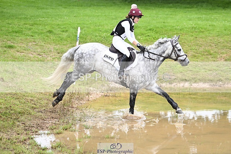 240803-123235-04380 - 074-Claudia_Groves-QUICKSILVER