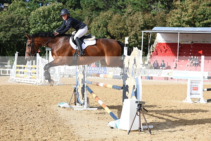 3E7A0631 - Class 13: Senior Newcomers/1.10m open