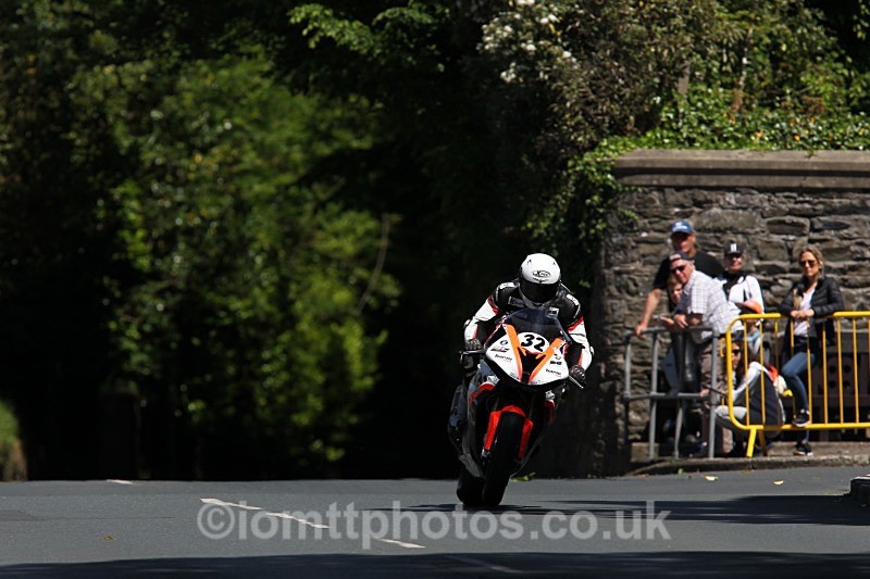  - Superbike Race