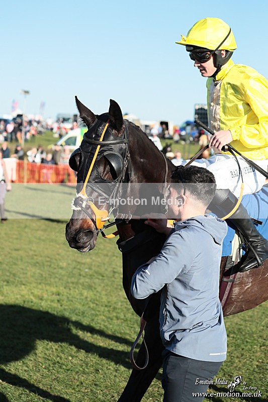 PtP 210326 1191 - VWH Cirencester Races 21/03/26