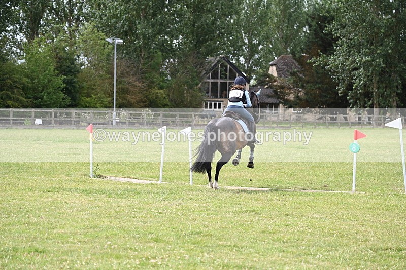 WJ6_6372 - 60cm XC Time 10:17 to 10:49