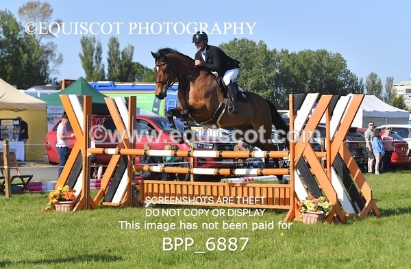 BPP_6887 - CLASS 1 Senior Newcomers/ 1.10m Open