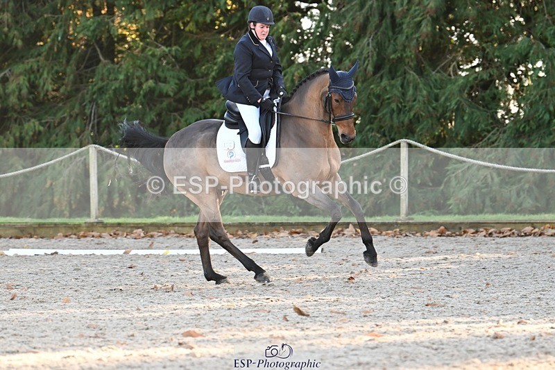 231110-133335-00986 - Cls 4 Novice 39Q